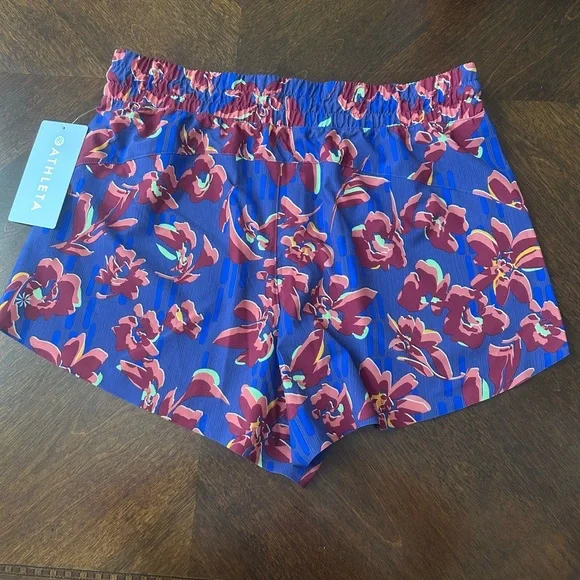 Athleta Women’s Crossroads Athletic Shorts Vibrant Design - Picture 7 of 10